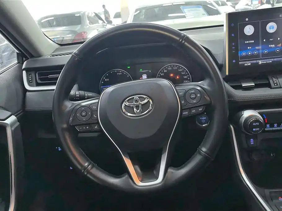 Toyota Wildlander 2022 — фото 15