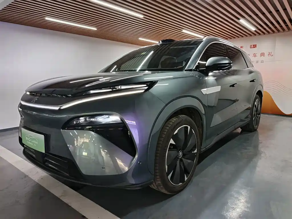 BYD Tang L 2025 — фото 1