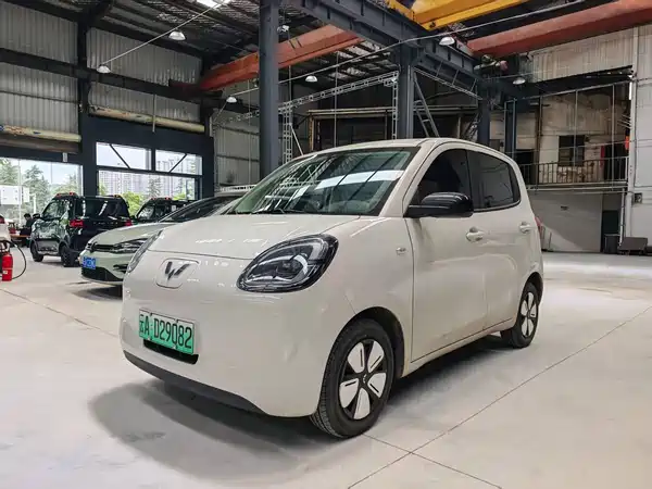 Wuling Hongguang MINIEV 2025