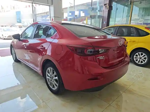 Mazda 3 Axela 2018