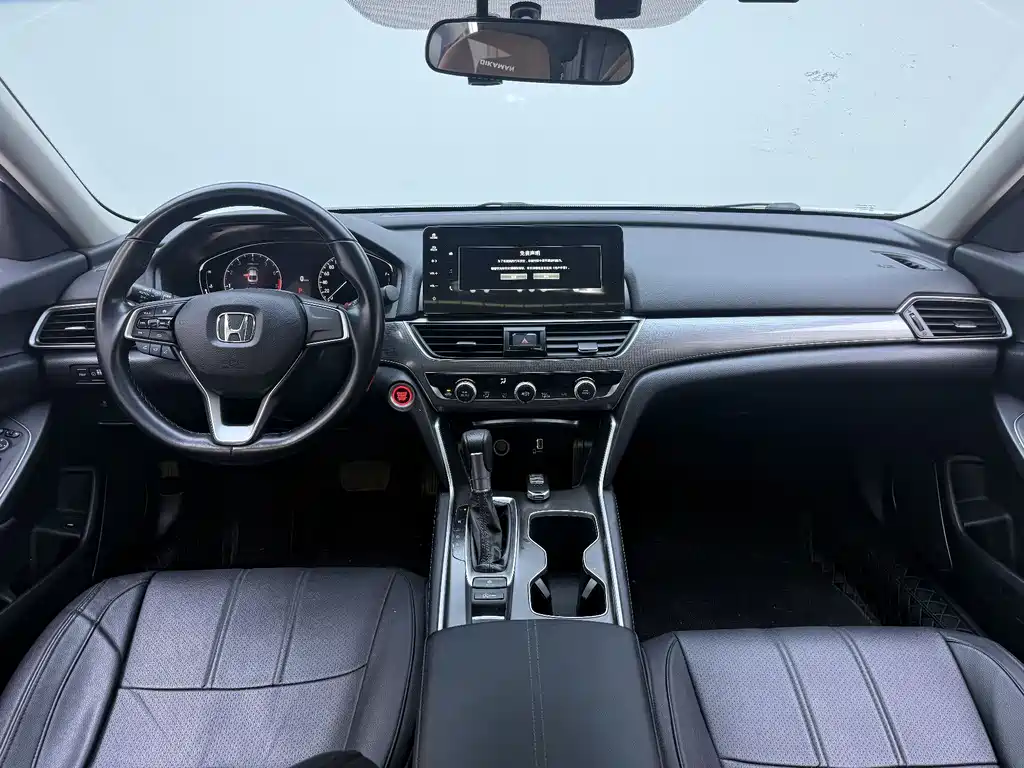 Honda Accord 2023 — фото 12