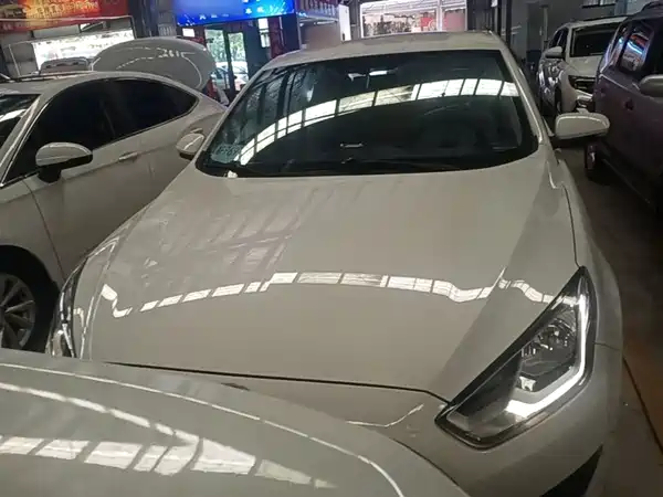 Ford Escort 2015