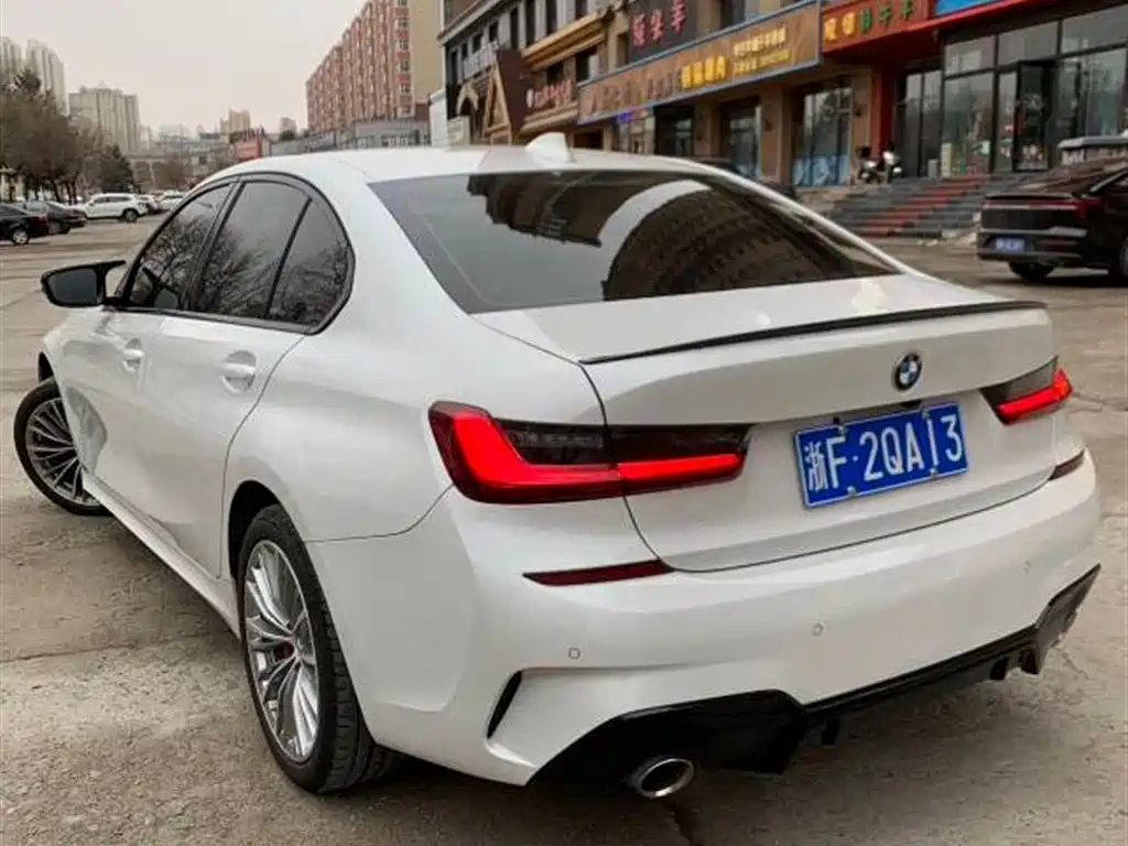 BMW 3 Series 2022