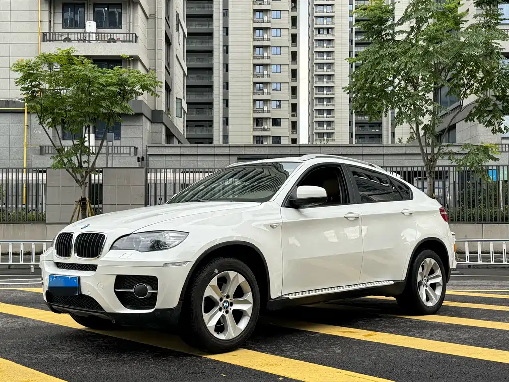BMW X6 2012 — фото 1