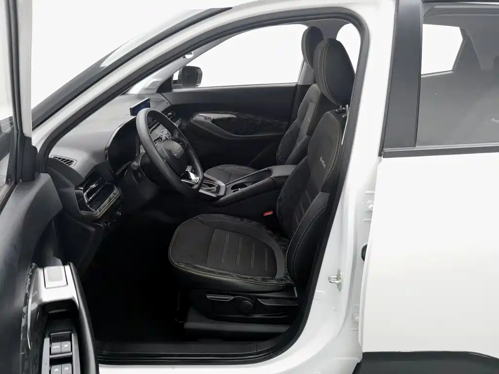 Baojun RS-3 2020 — фото 10