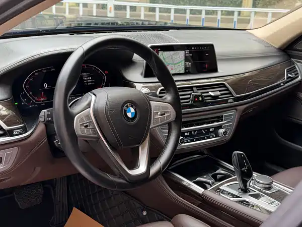 BMW 7 Series 2019