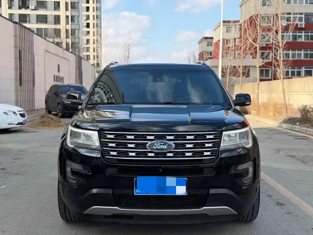 Ford Explorer 2015 — фото 2