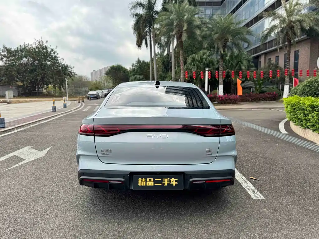 BYD Qin L 2025 — фото 15