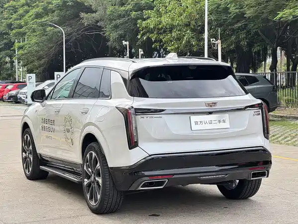 Cadillac XT5 2024