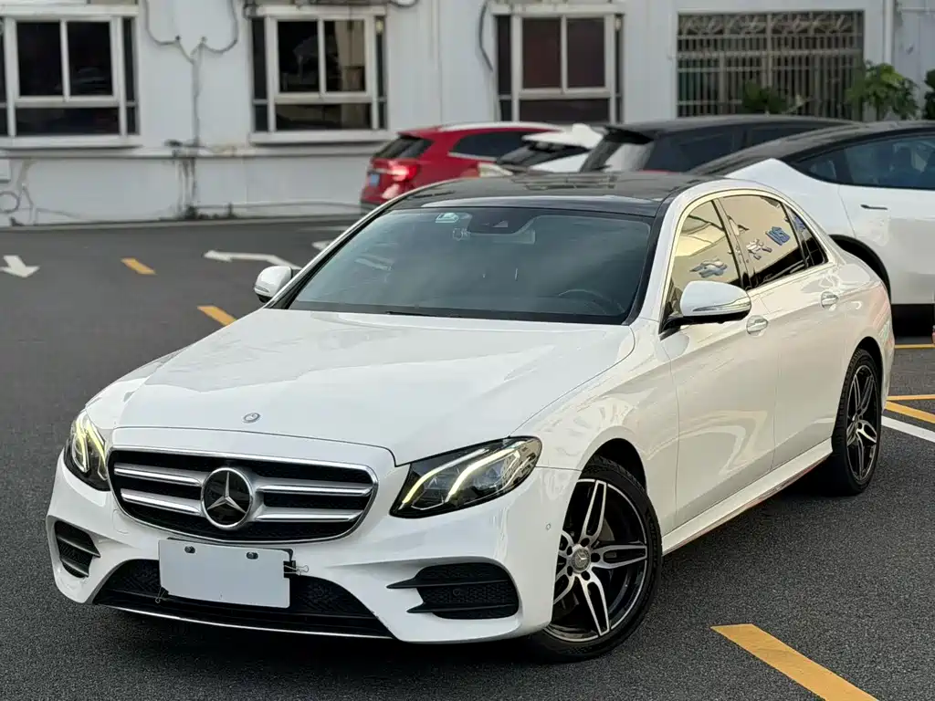 Mercedes-Benz E-Class 2016 — фото 15