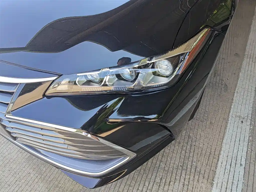 Toyota Avalon 2020 — фото 24