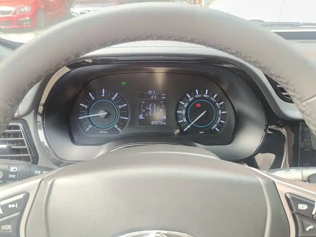 Chery Tiggo 3 2016 — фото 12