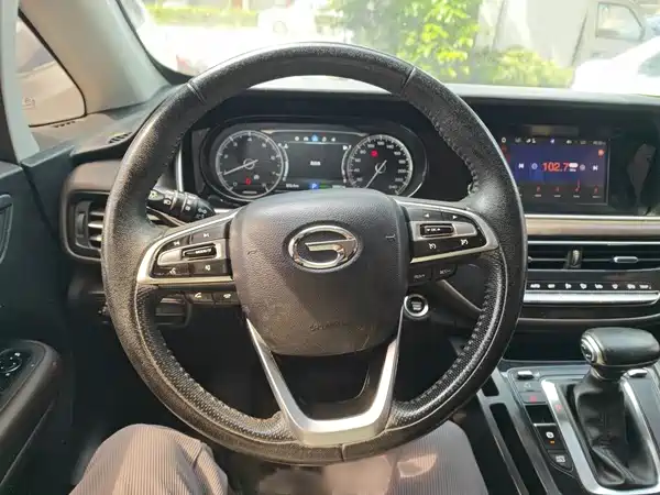 GAC Trumpchi M6 2020