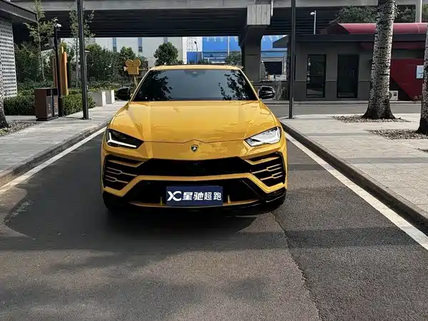 Lamborghini Urus 2020
