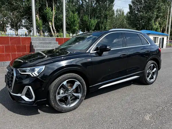 Audi Q3 2022