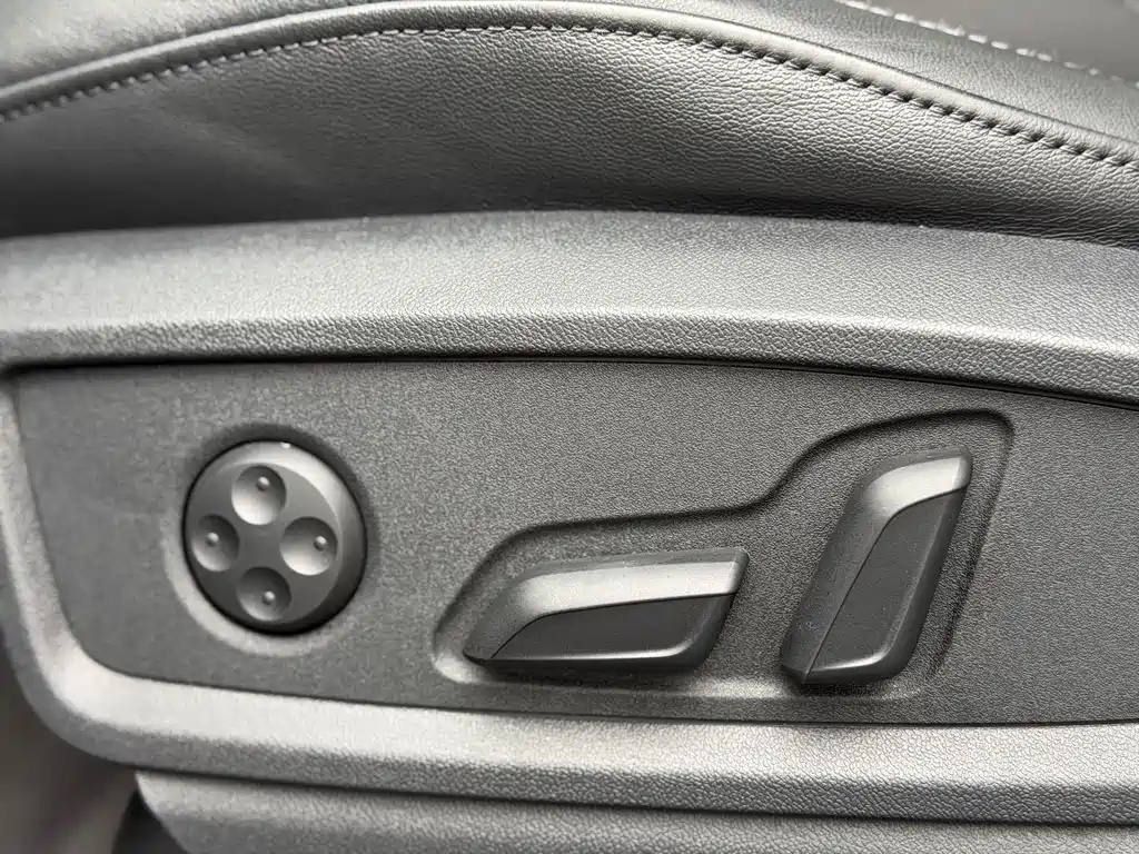Audi Q5L 2022 — фото 5