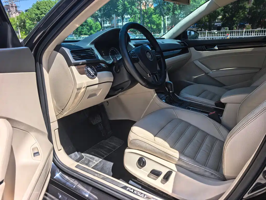 Volkswagen Passat 2015 — фото 4
