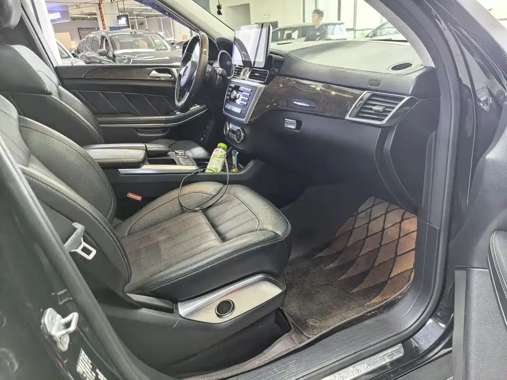 Mercedes-Benz GL-Class 2015 — фото 14