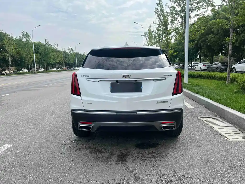 Cadillac XT5 2020 — фото 19