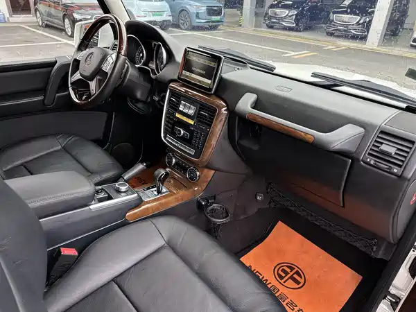 Mercedes-Benz G-Class 2013