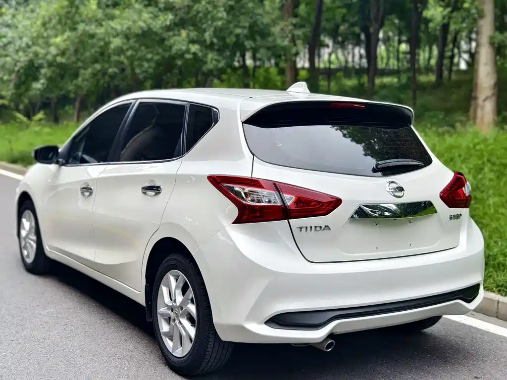 Nissan Tiida 2020 — фото 19