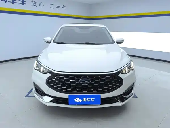 Ford Escort 2021