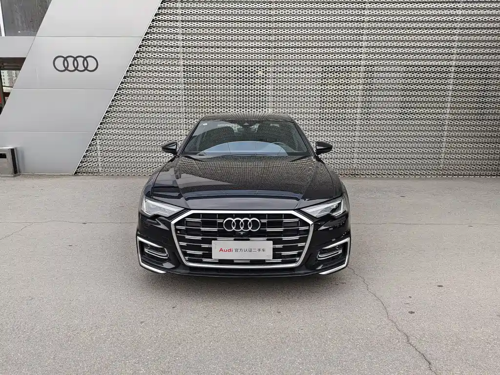 Audi A6L 2024 — фото 1
