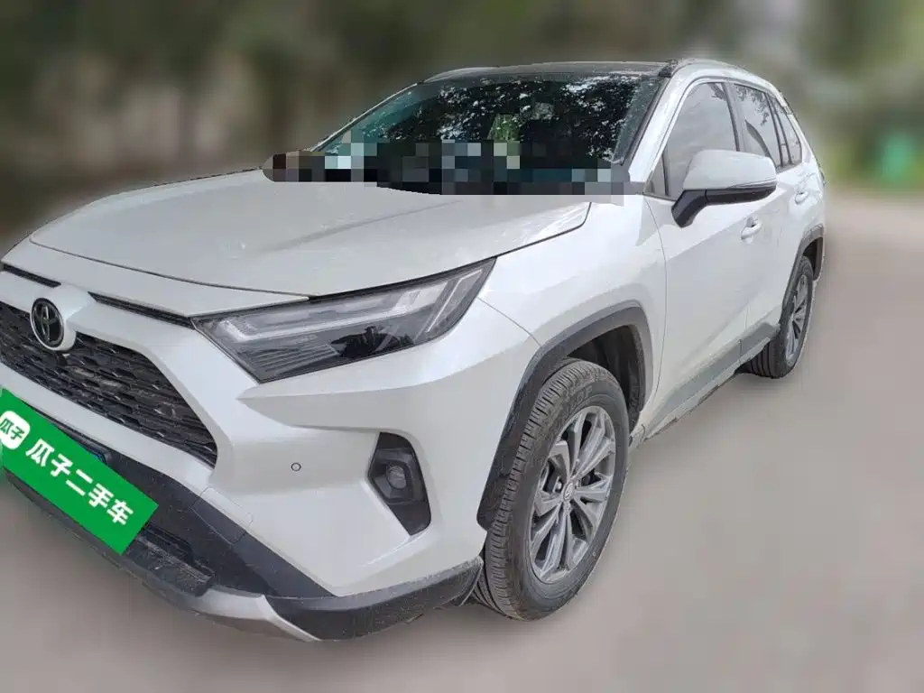 Toyota RAV4 2025