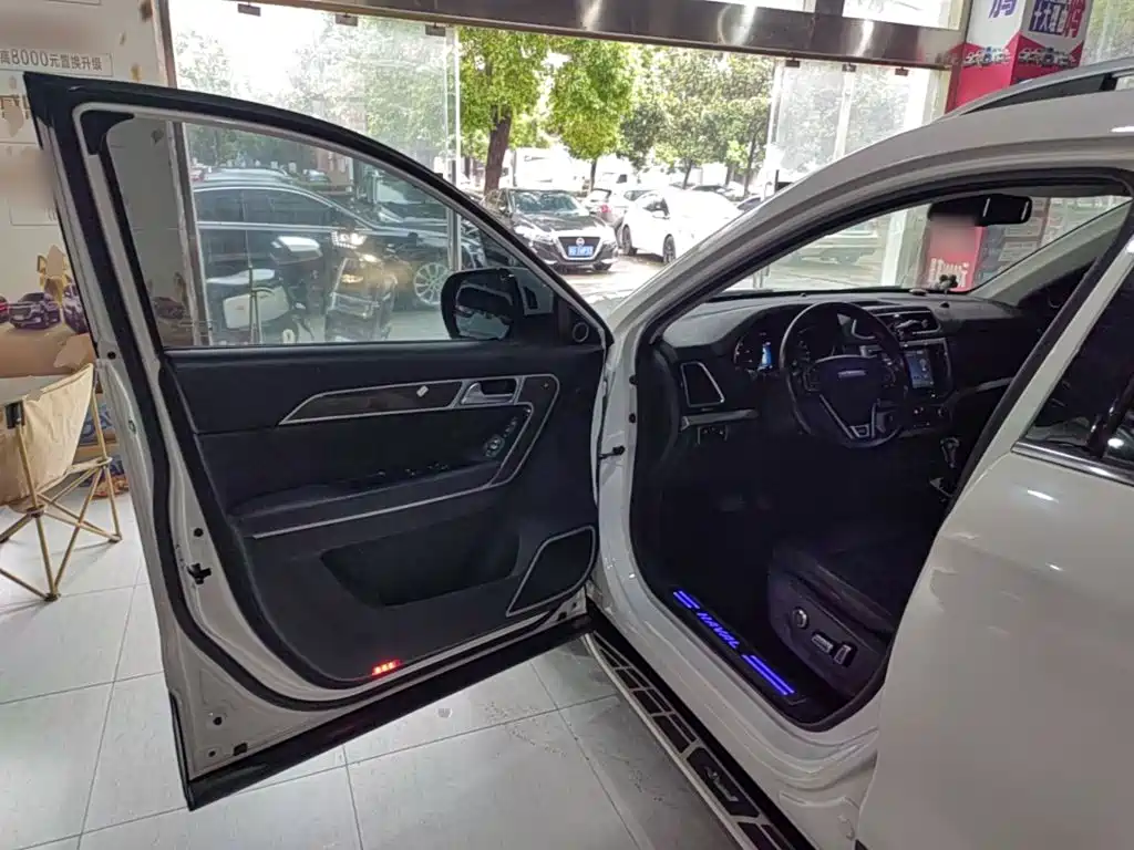 Haval H6 Coupe 2016 — фото 16