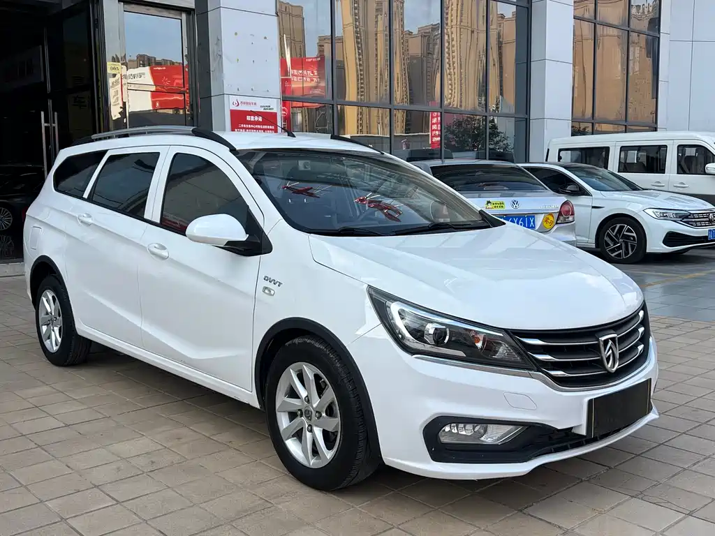 Baojun 310W 2017
