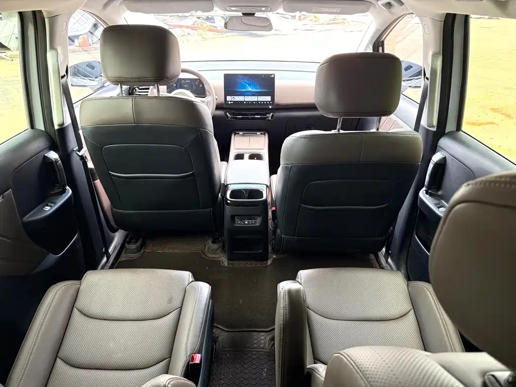 Wuling Starlight 730 EV 2025 — фото 6