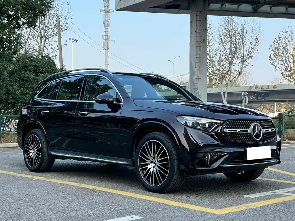 Mercedes-Benz GLC 2023 — фото 2