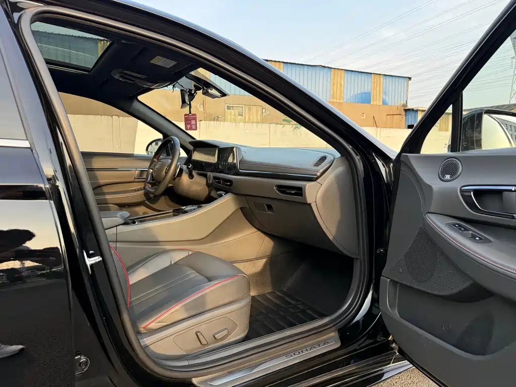 Hyundai Sonata 2021 — фото 16