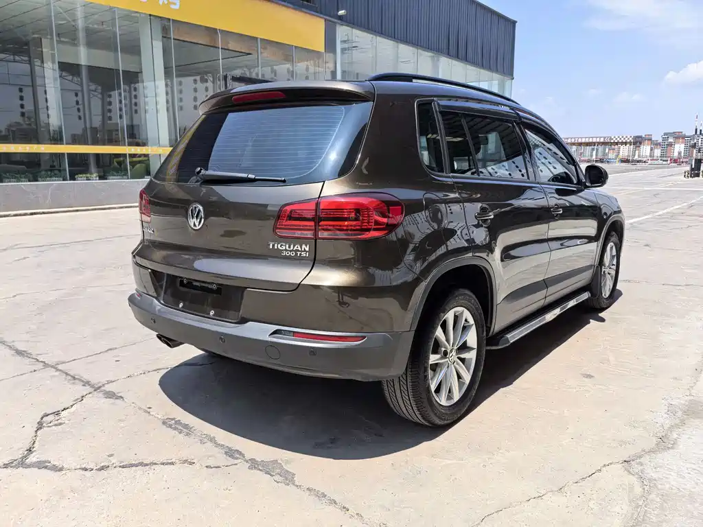 Volkswagen Tiguan 2017 — фото 6