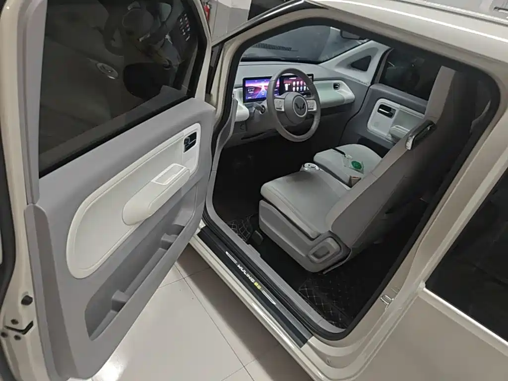 Wuling Air ev 2023 — фото 16