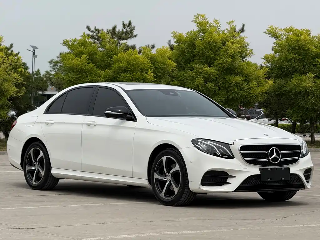 Mercedes-Benz E-Class 2018 — фото 3
