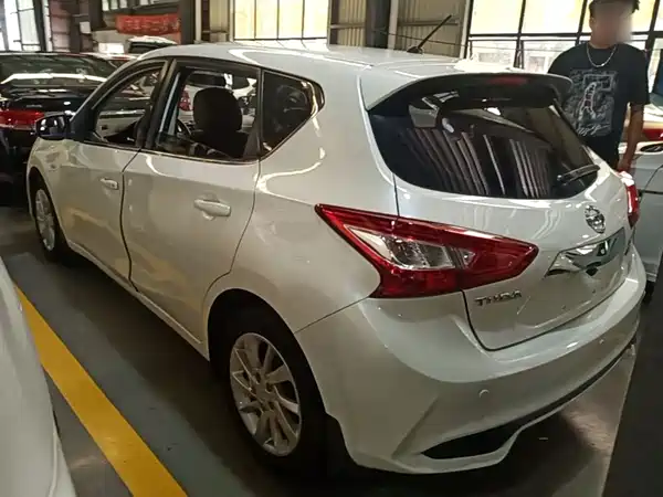 Nissan Tiida 2019