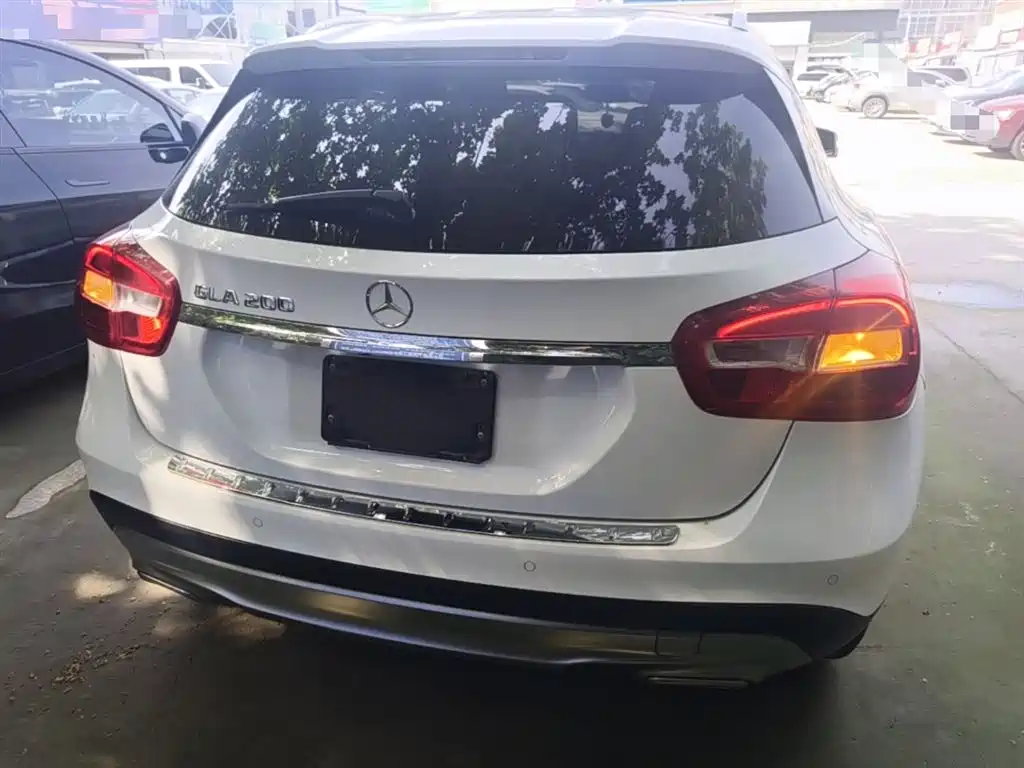 Mercedes-Benz GLA 2015 — фото 6