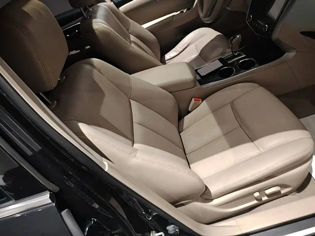 Nissan Teana 2016 — фото 25