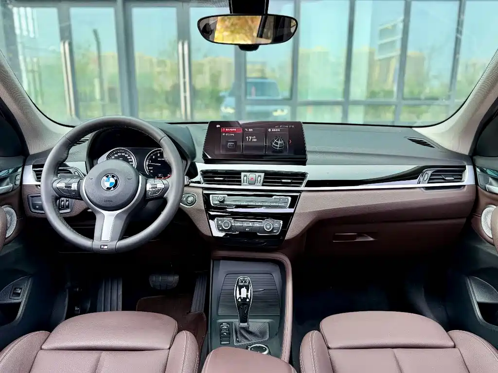 BMW X1 2021 — фото 17