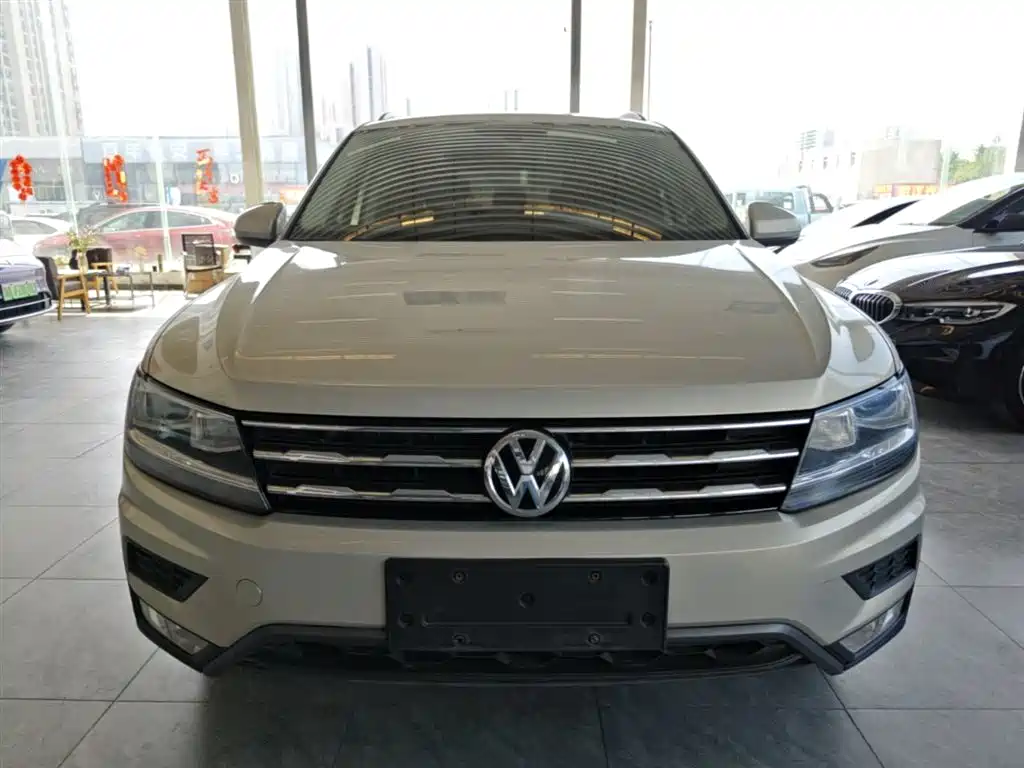 Volkswagen Tiguan L 2019 — фото 3