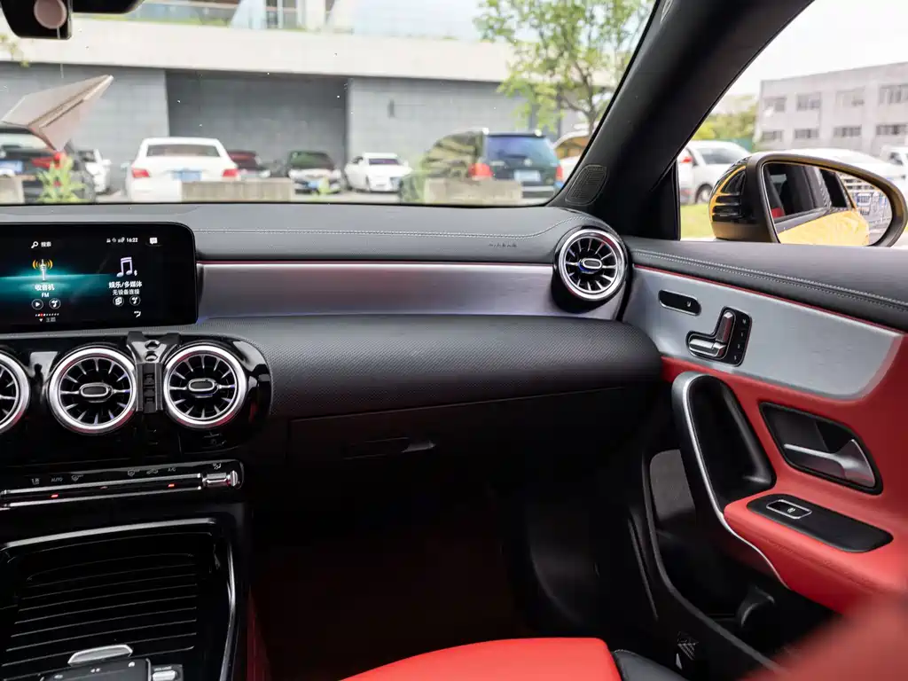 Mercedes-Benz Mercedes CLA AMG 2021