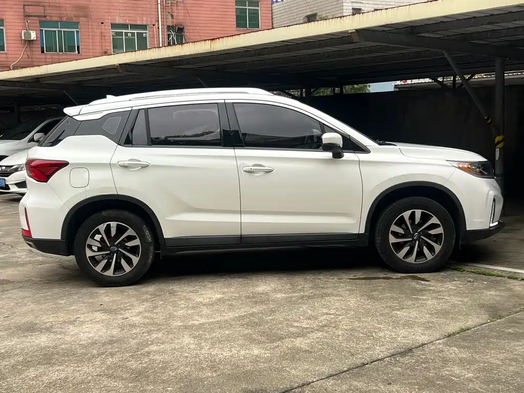 GAC Motor Trumpchi GS4 2019 — фото 7