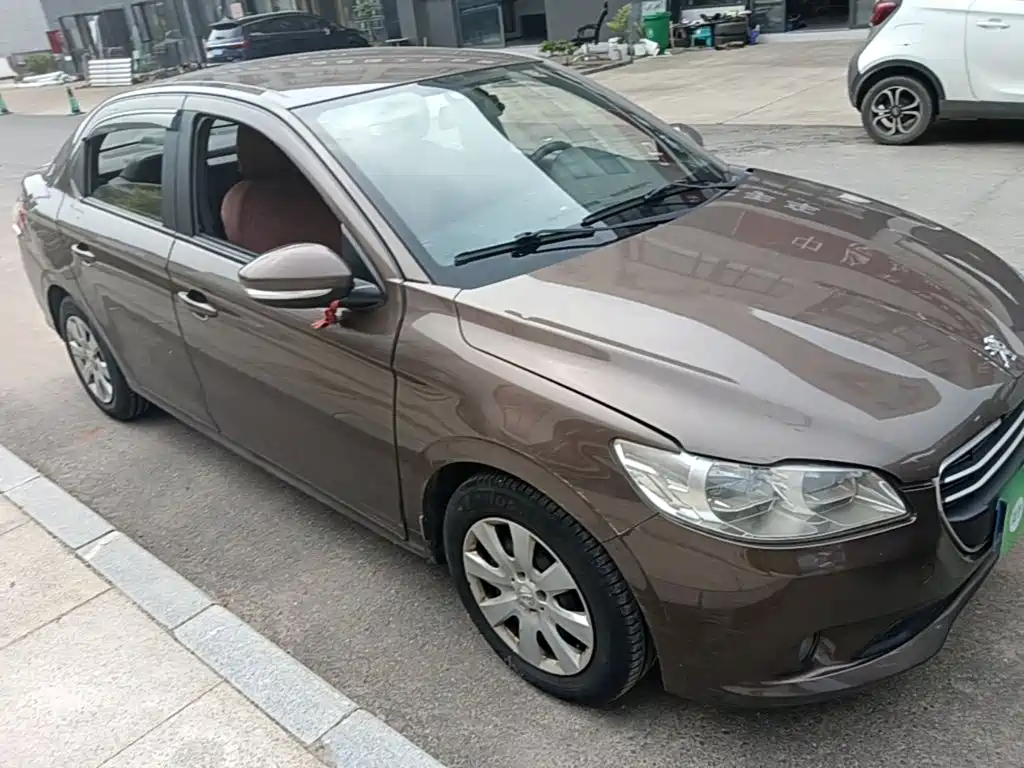 Peugeot 301 2016