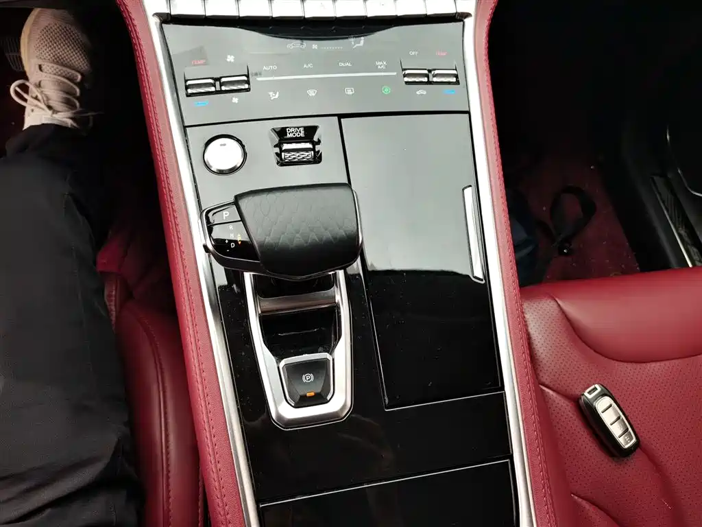 Changan CS85 COUPE 2020 — фото 10