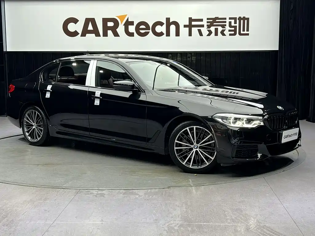 BMW 5 Series 2020