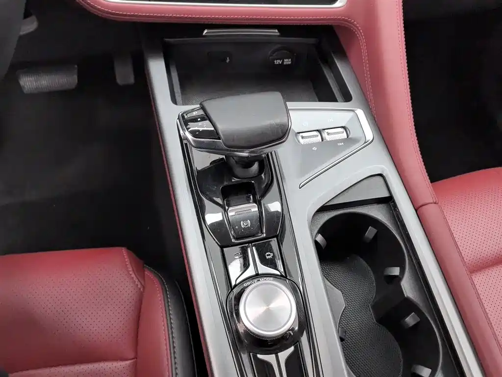 Changan CS75 PLUS 2023 — фото 13