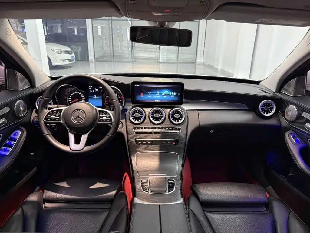 Mercedes-Benz C-Class 2019