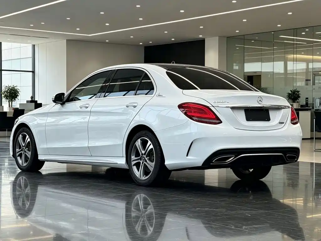 Mercedes-Benz C-Class 2019