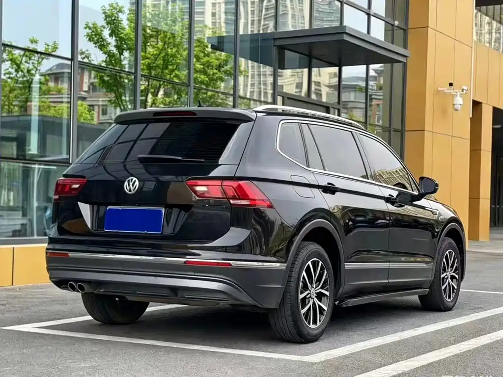 Volkswagen Tiguan L 2019 — фото 5
